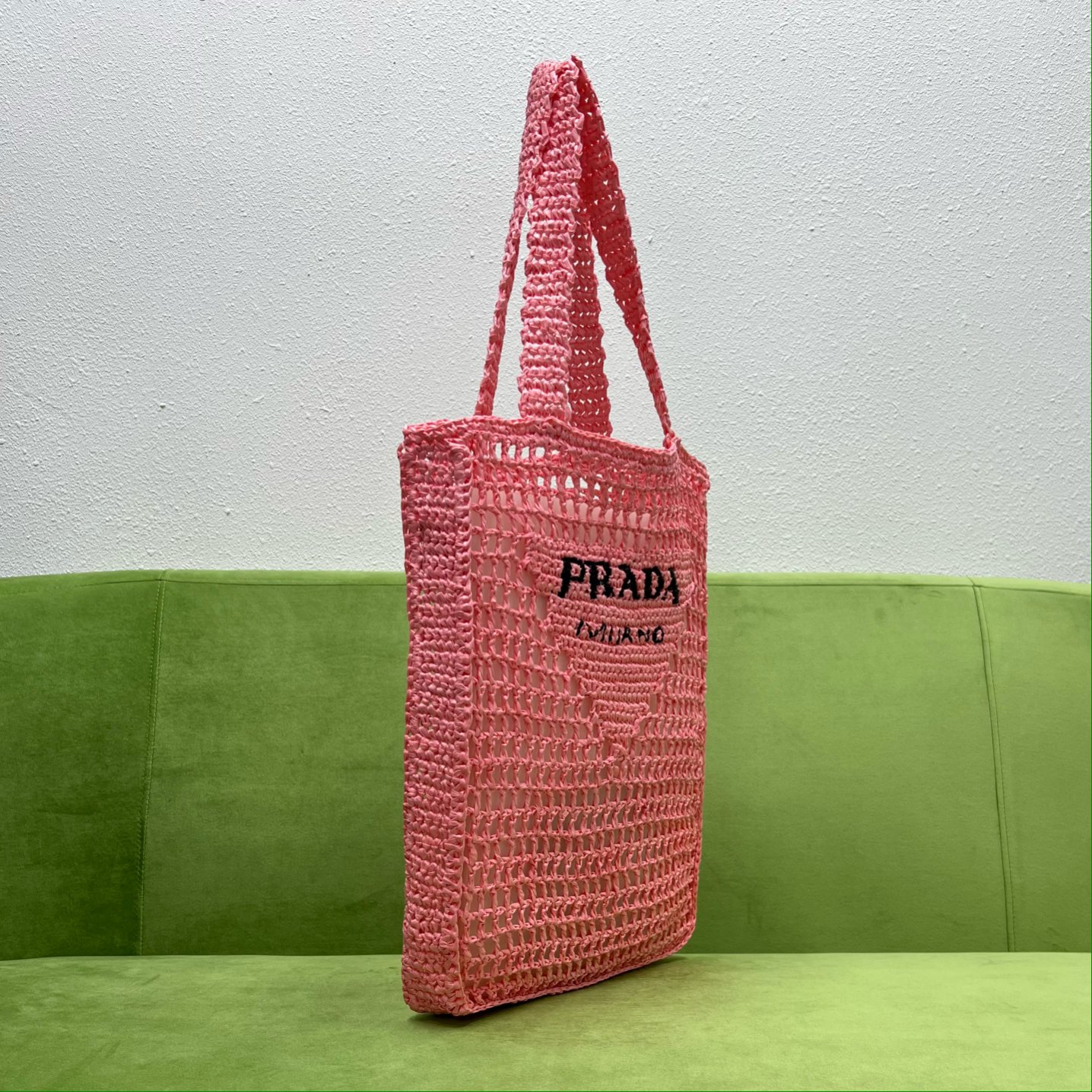 Prada_1BG393_Tote-36x3x3